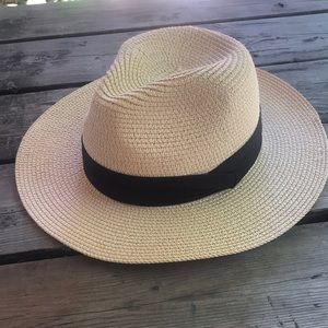 Cute Lightweight Fedora